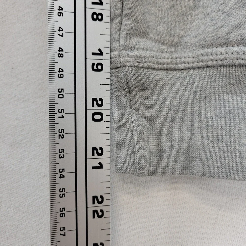 Nike‎ Hoodie Mens Small Gray Sportswear Club Fleece Pullover 611457-063 Swoosh